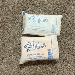 2 Scalp Scrubbies